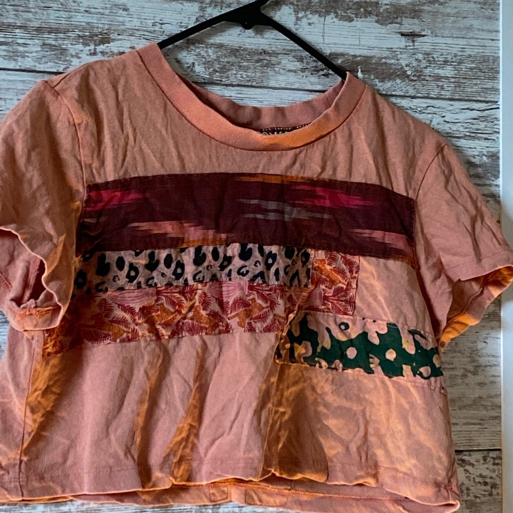 Urban Outfitters Crop tshirt